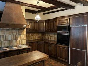 Maison de ville 3 pièces/ double garage /cour - centre historique