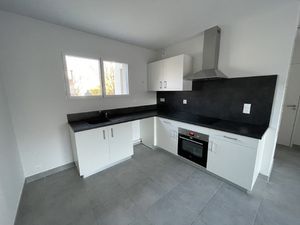 Location Appartement 2 pièces 47m² OLEMPS 12510