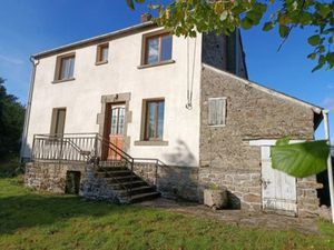 Vente maison 6 pièces 106 m² à Azerables (23160)  140 400 €