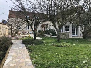 Vaux-le-Pénil (77000)