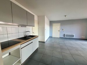 Vente appartement 3 pièces 63 m² Gardanne (13120)