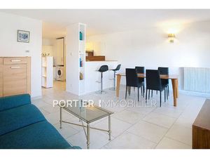Location appartement 2 pièces 47 m² à Antibes (06600)