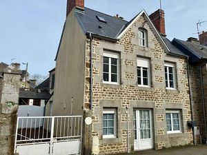 Vente maison 3 pièces 58 m² à Carolles (50740)  169 000 €