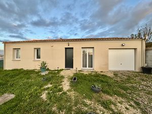 Plain-pied de 85m² à Montils de 2022