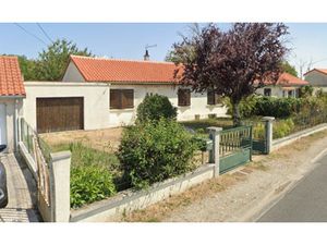 MAISON POITIERS VENDUE SANS DIFFUSION INTERNET