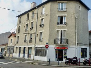 4 Immeubles mixte 958M2 pleine propriété