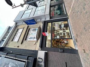 Commercieel te koop in Menen met 3 slaapkamers