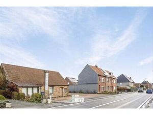 Polyvalent handelspand met woning op topligging