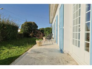 400M CENTRE VILLE - Maison lumineuse de plain-pied avec terrasse & garage