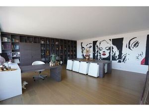 Exclusief dakappartement met panoramisch waterzicht & terras