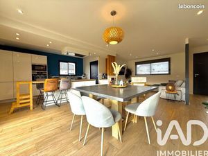 Propriété 6 pièces 118 m²