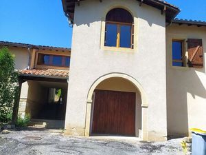 Maison centre village Bruniquel garage jardin 3 chambres