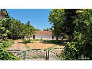 Maison et ou terrain commercial professionnel