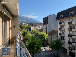 Appartement 2 pièces 57 m²