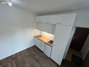 Studio 18 m2 en duplex à Coulommiers (secteur centre)