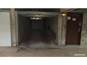 Box Double Enfilade 28 m²