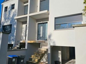 BOX DE STOCKAGE – 6 à 160 m² – 15 /m² – JOINVILLE-LE-PONT (94)