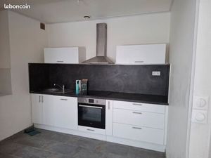 Duplex T4 face gare TGV Arras