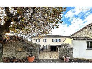 Maison 11 pièces 625 m²