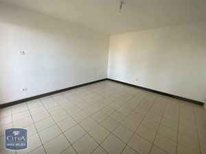 Appartement à louer 1 pièce 25.14 m² - Sainte-Marie (974) - 392€