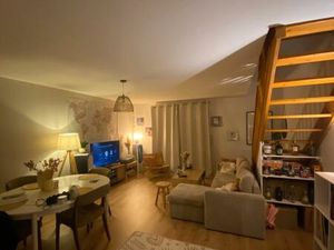 Petite maison meuble loyer 860