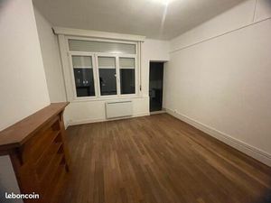 Bailleul - Appartement T2  1° étage  56m²