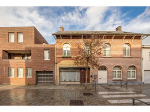 Huis te koop in Niel met 4 slaapkamers