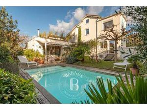 Maison à vendre 9 Pièces 190 m2 Tassin-la-Demi-Lune OUEST LYONNAIS - 1 165 000 €