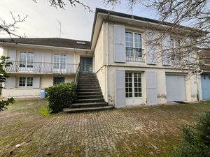 Vente maison 10 pièces 278 m² à La Souterraine (23300)  296 000 €