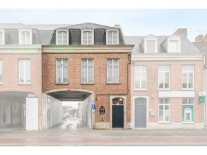 Appartement te koop in Eeklo met 4 slaapkamers