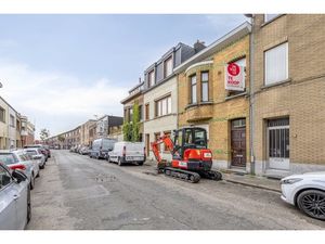 Huis te koop in Deurne met 6 slaapkamers