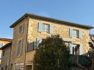 Vente maison 4 pièces 81m2 Romans-sur-Isère 26100 - 180000 € - Surface Privée