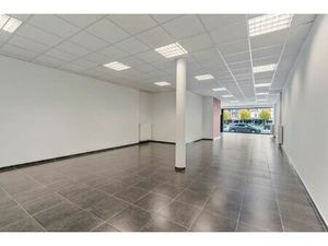 Commercieel te koop in Eeklo