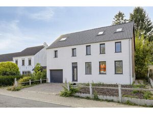 Huis te koop in Huldenberg met 6 slaapkamers