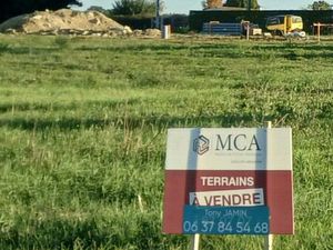 Vente terrain 621 m² Saint-Quentin-de-Baron (33750)