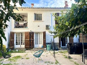 Vente villa t4  garage et buanderie  plein centre du village  66330 Cabestany.