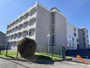 Opportunité investisseur Studio loué avec parking