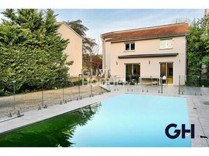 Maison 5 chambres - Piscine - Villeurbanne
