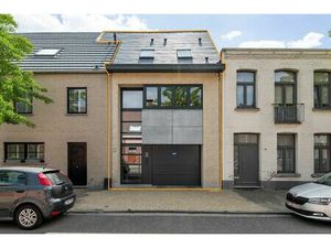 Huis te koop in Brasschaat met 2 slaapkamers