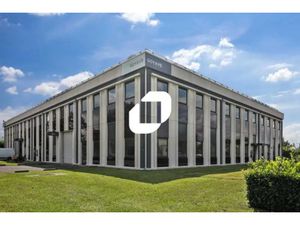 Surfaces de bureaux dans un parc sécurisé avec services de proximités