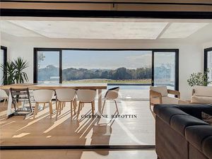 Maison contemporaine avec 4 chambres et piscine  vue sur les montagnes proche de Bayonne