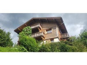 Chalet 7 pièces avec vue dégagée à Flumet (73590)