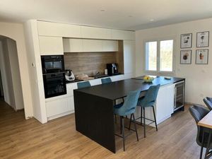 Vente maison 4 pièces 433m2 Pézilla-la-Rivière 66370 - 289000 € - Surface Privée