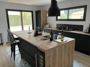 Vente maison 4 pièces 770m2 Montesquieu-des-Albères 66740 - 299000 € - Surface Privée