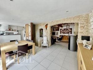 Maison au calme avec garage et jardin