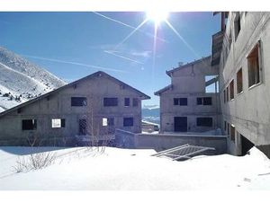 Vente immeuble 698 m² Saint-Honoré (38350)