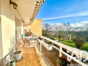 Vente Appartement 4 pièces Piscine à Collonges-au-Mont-d'Or (69660) : à vendre 4 pièces Pi