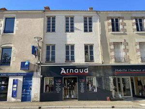 Vente Immeuble à Chantonnay (85110) : à vendre / 228m² Chantonnay