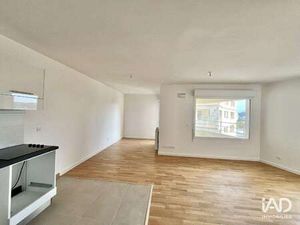 Location Appartement 3 pièces à Bordeaux (33000) : à louer 3 pièces / 70m² Bordeaux