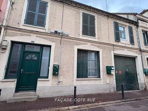 Ensemble immobilier exceptionnel – Hyper centre de Montereau-Fault-Yonne